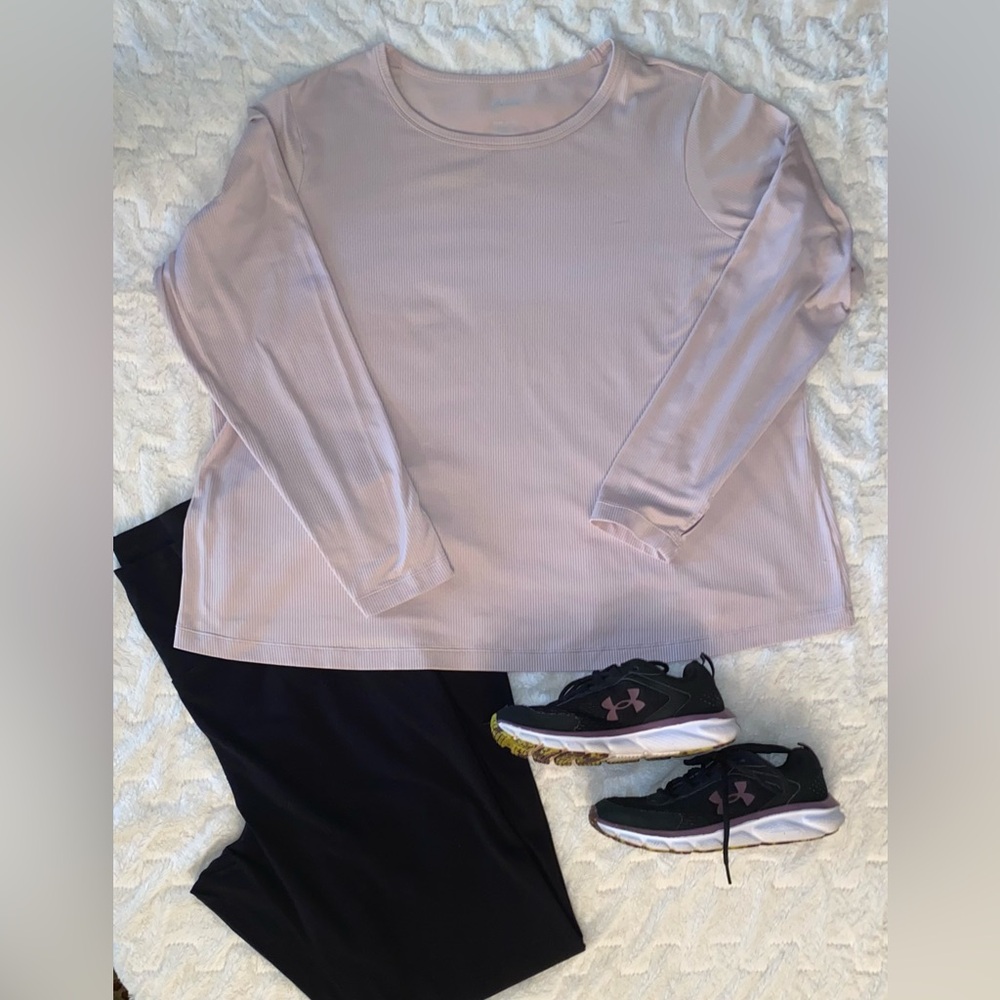 🚴🏻‍♀️FLX Ribbed Crewneck Tee - Picture 2 of 10